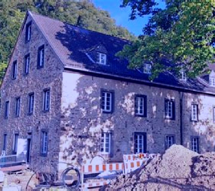 Stein Haus slot