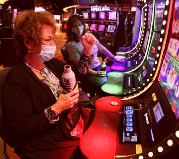 Stellar Spark slot machine