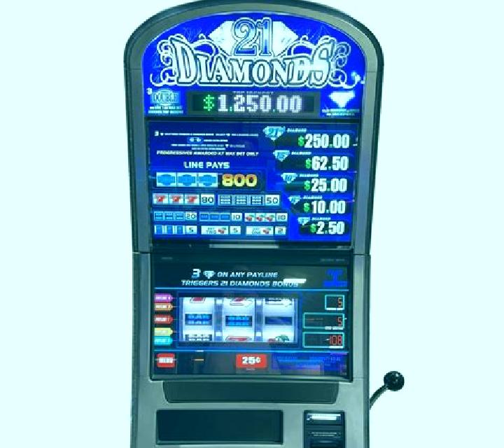 Stepping Diamonds slot machine