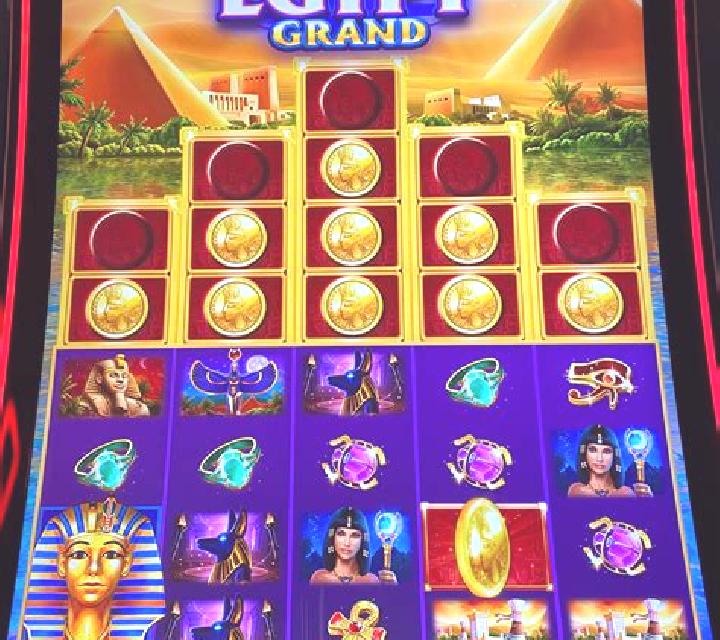 Storm of Egypt slot machine