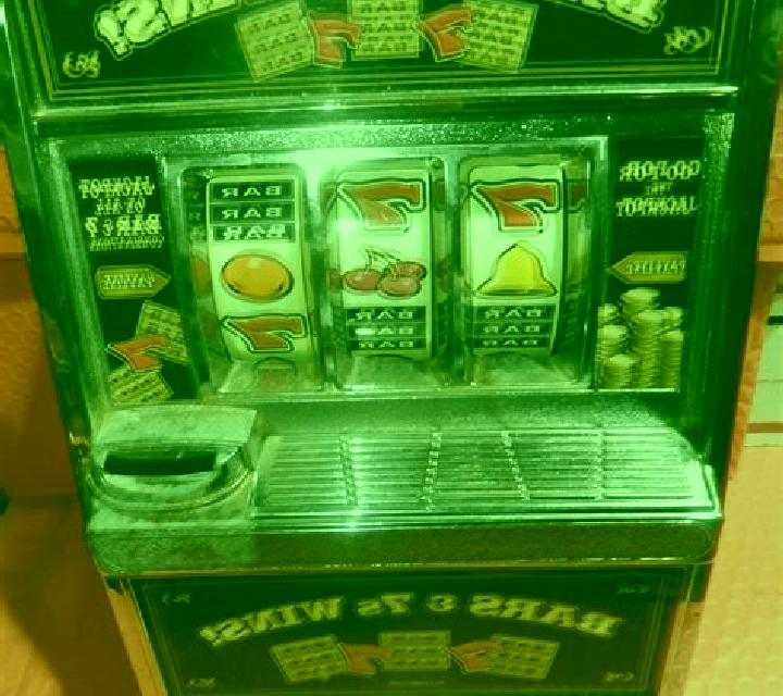 Stormin 7s slot machine