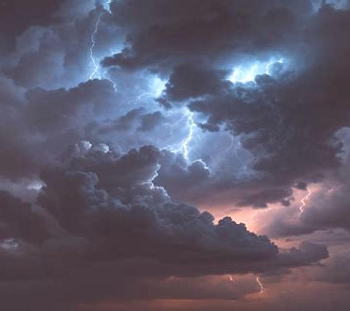 Stormy Cloud slot game