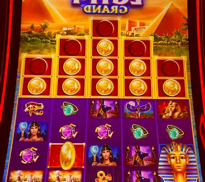 Story of Egypt slot machine