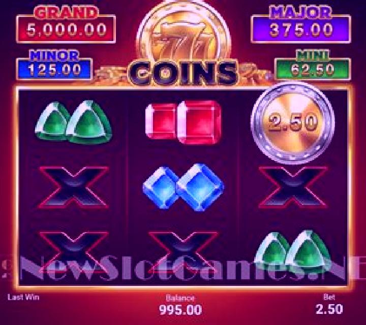 Striker Queen: Power Coins slot game