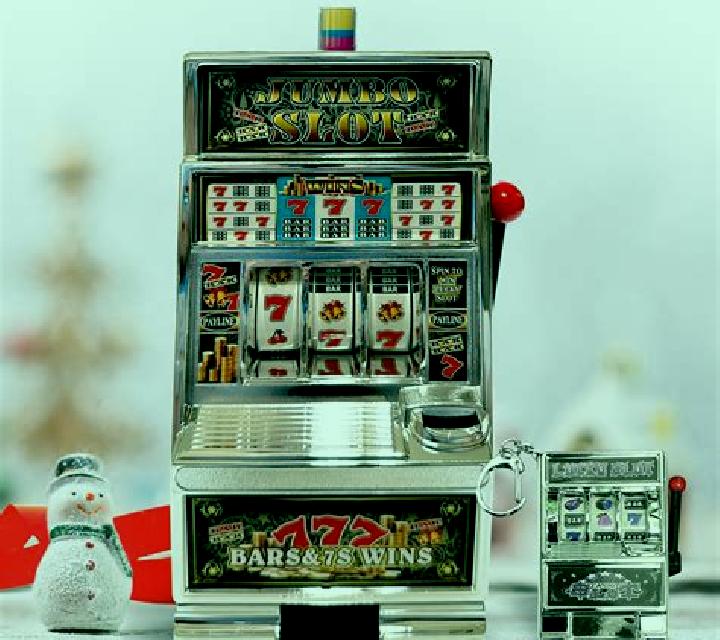 Striker Queen: Power Coins slot machine