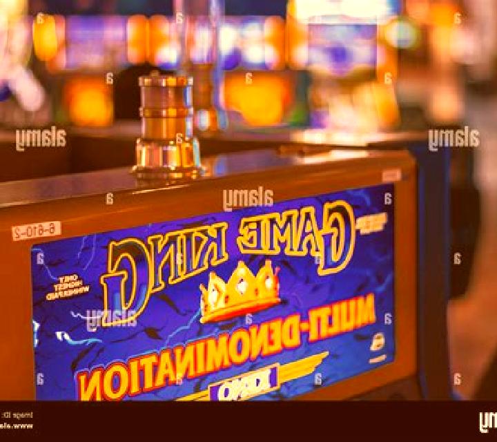 Stunning Crown 100 online slot
