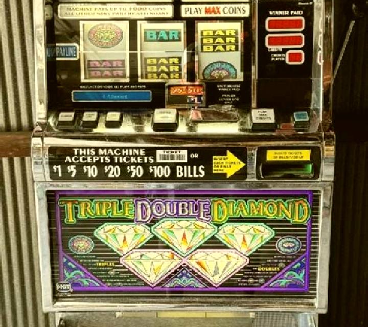 Sugar Paws 2000 slot