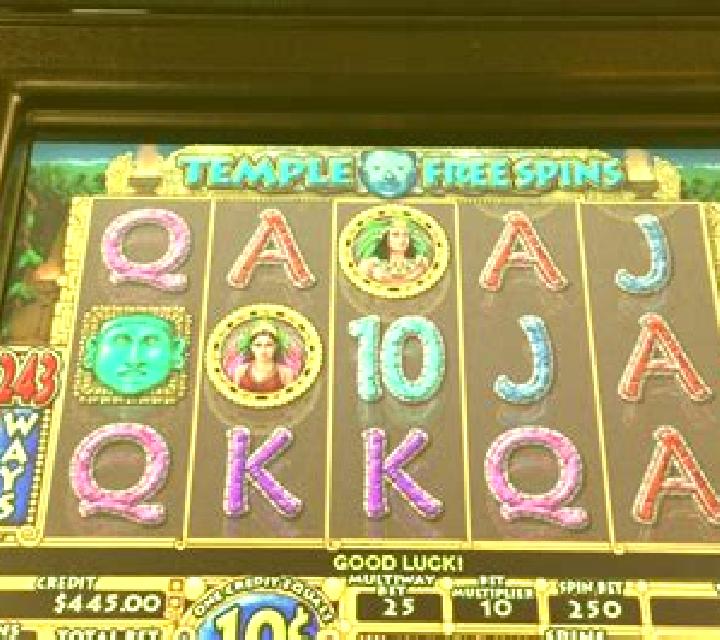 Suleyman s Temple slot machine