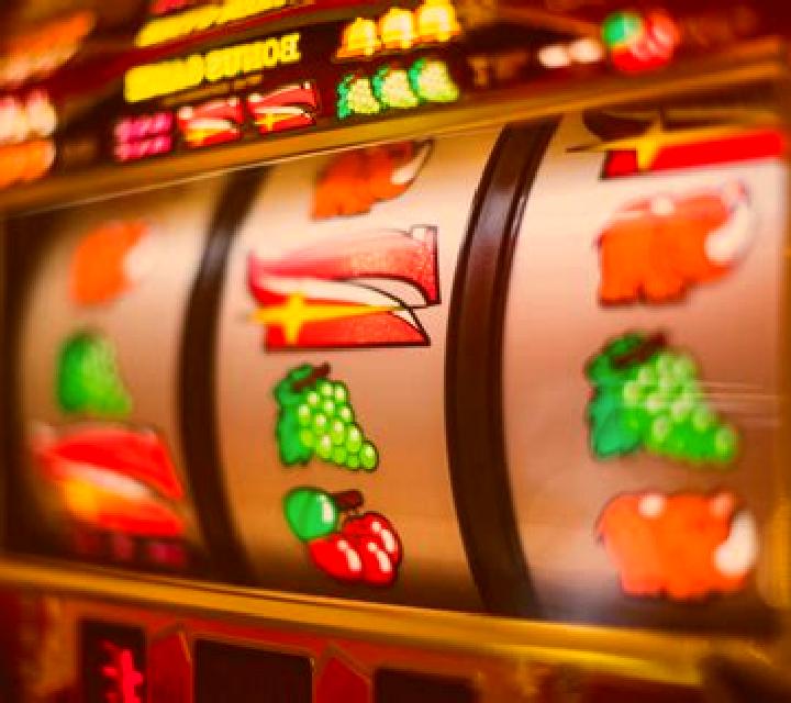 Sumo (Wager Gaming) slot machine
