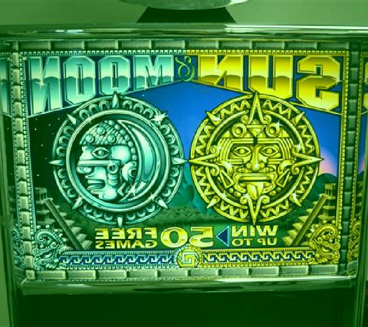 Sun and Moon (Aristocrat) slot machine