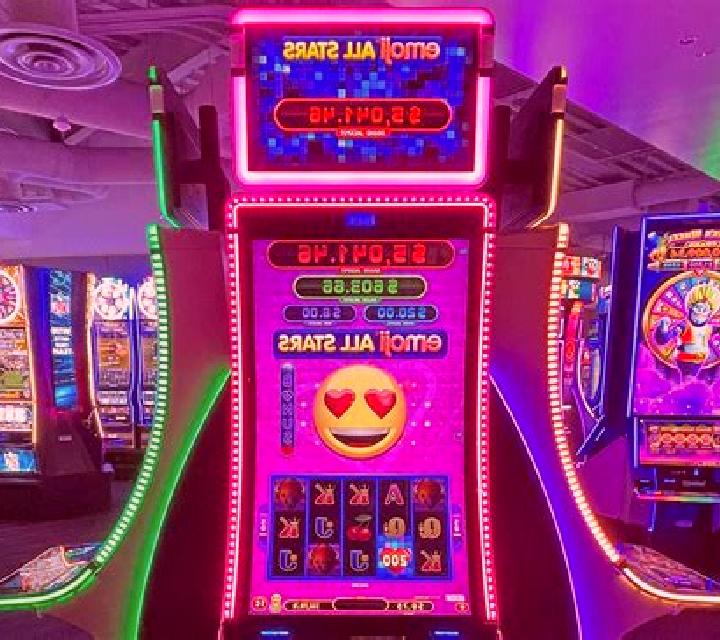 Super 12 Stars slot game