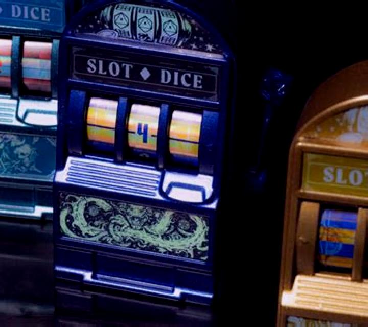 Super 2 Dice slot game
