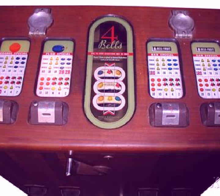 Super 4 Bells slot