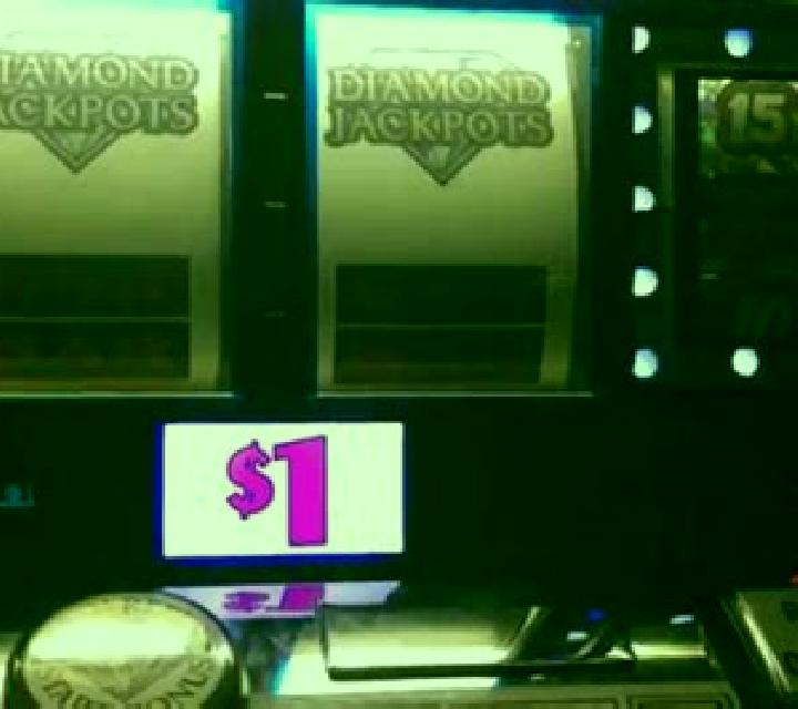 Super Diamond Jackpot slot machine
