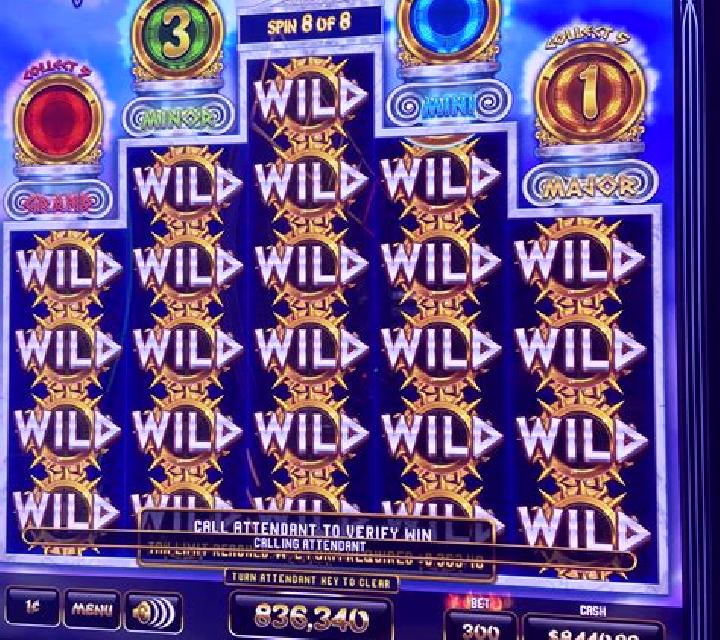 Super Lantern 8s online slot