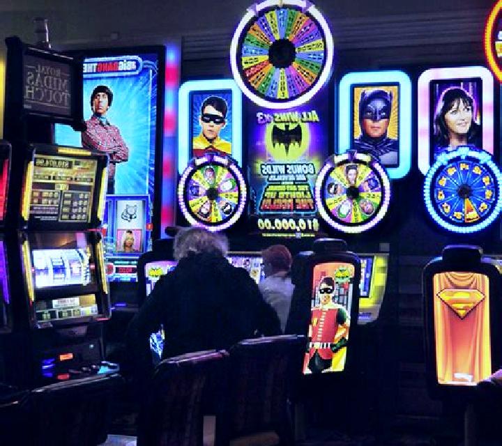Super Size Atlas slot machine