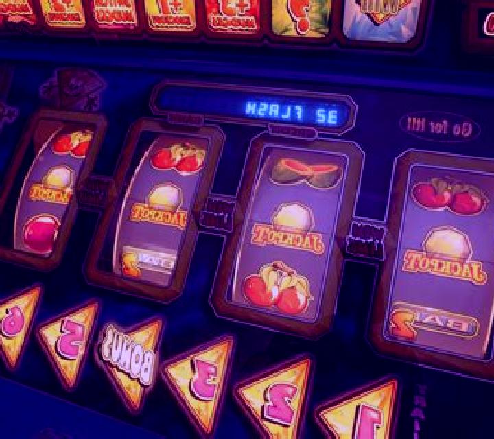 SuperHeroes HD slot machine