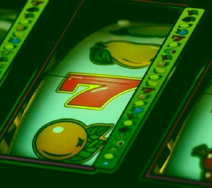 Surprising 7 slot machine