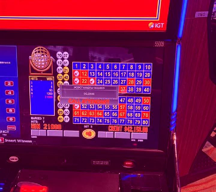 Sweet Keno slot game