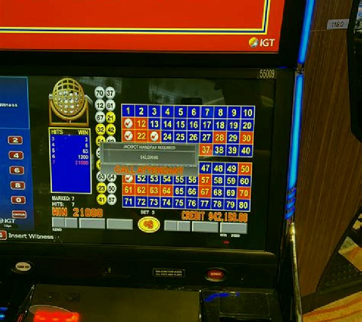 Sweet Keno slot machine