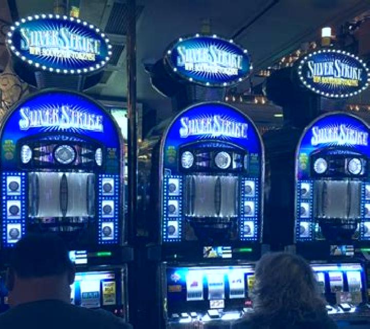 Sweet Strike slot machine