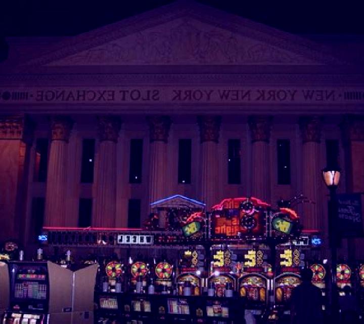 Tails Of New York slot machine