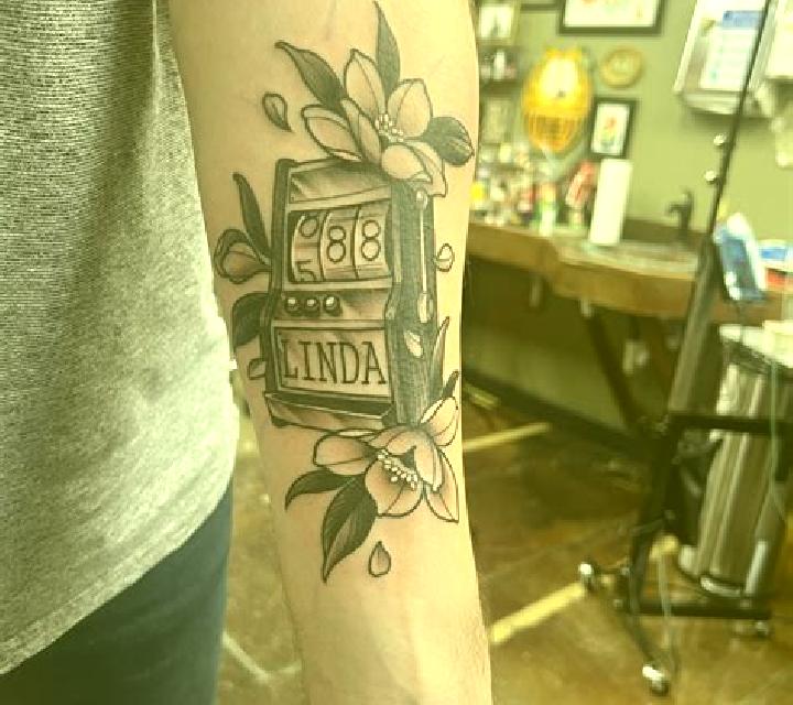Tattoo Challenge online slot
