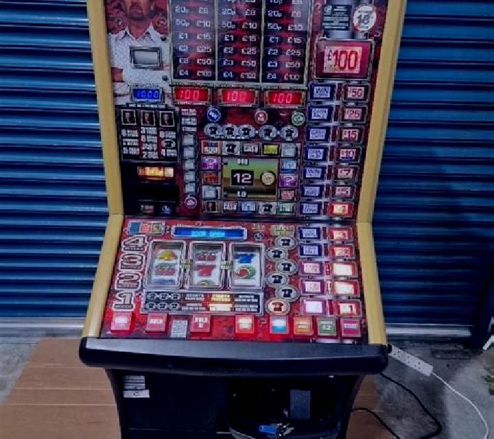 Ted Pub Fruit Series slot machine