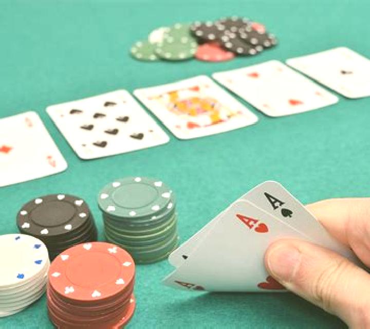 Texas Hold em (Micro Sova) slot machine