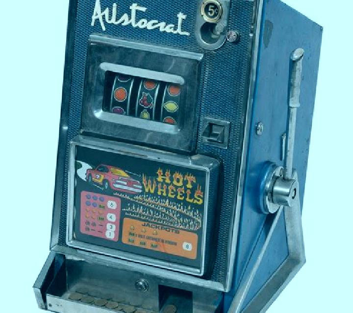 The 3rd Century slot machine