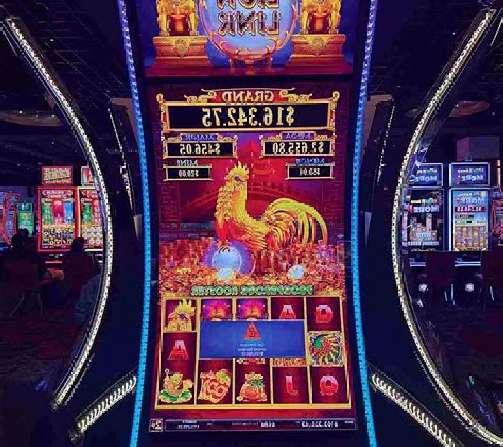 The Big Game Hold N Link slot game