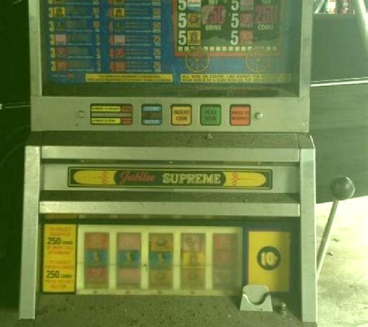 The Big Top slot machine