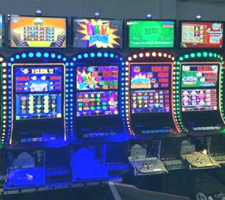 The Family slot machine