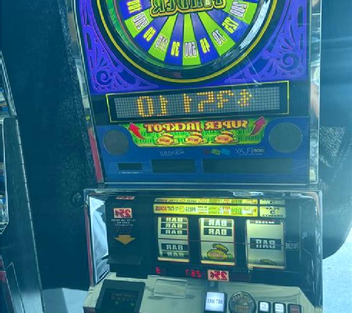 The Fin Finder slot game