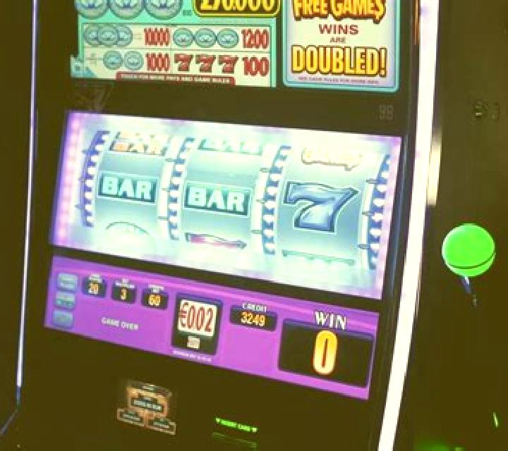 The Greatest Cards Show slot machine
