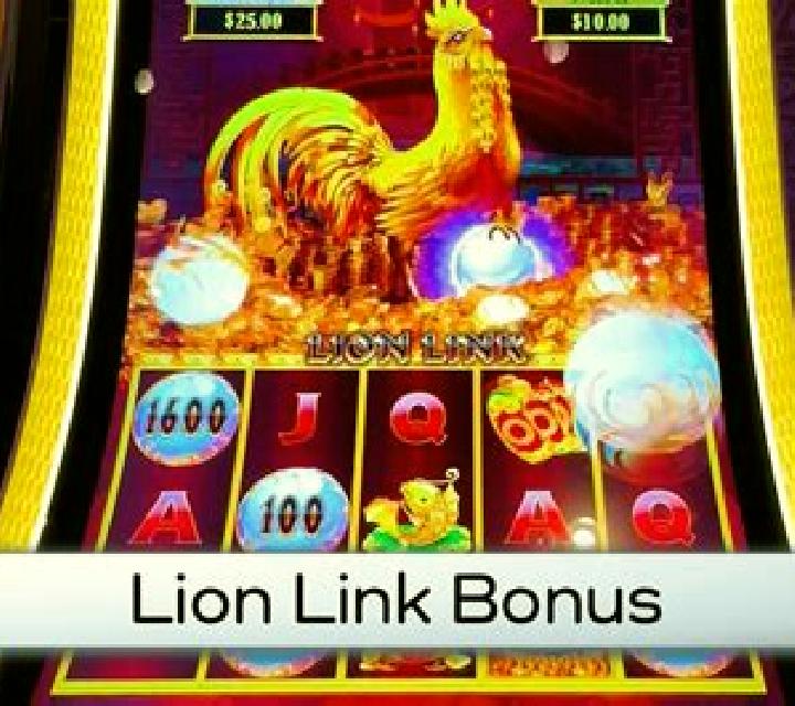The Link Scratch slot game