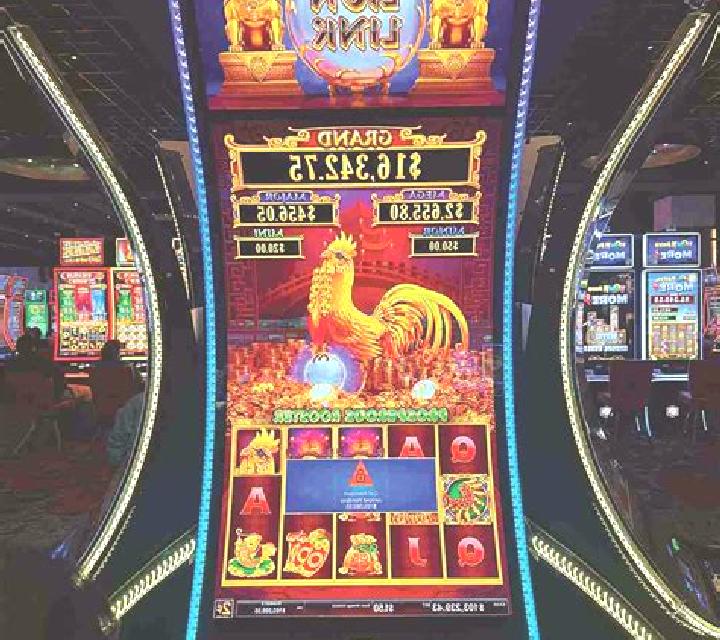 The Link slot machine