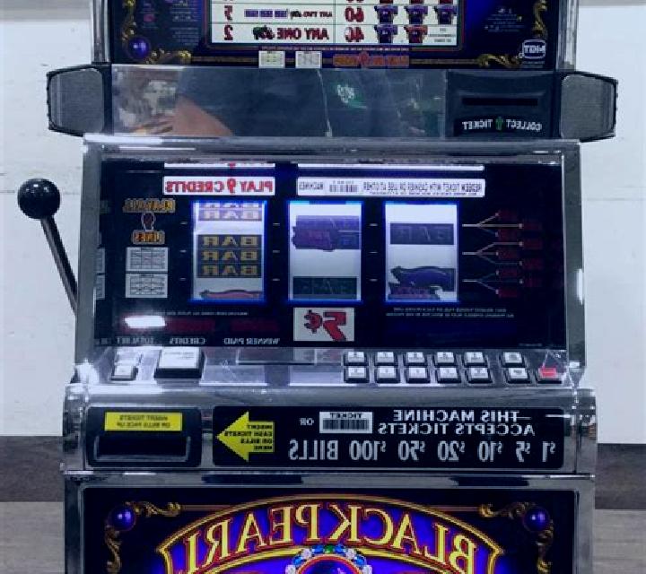 The Pearl slot machine