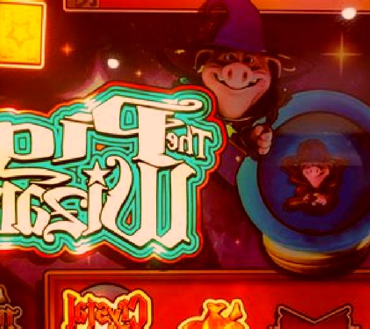 The Pig Wizard Cash Lock slot machine