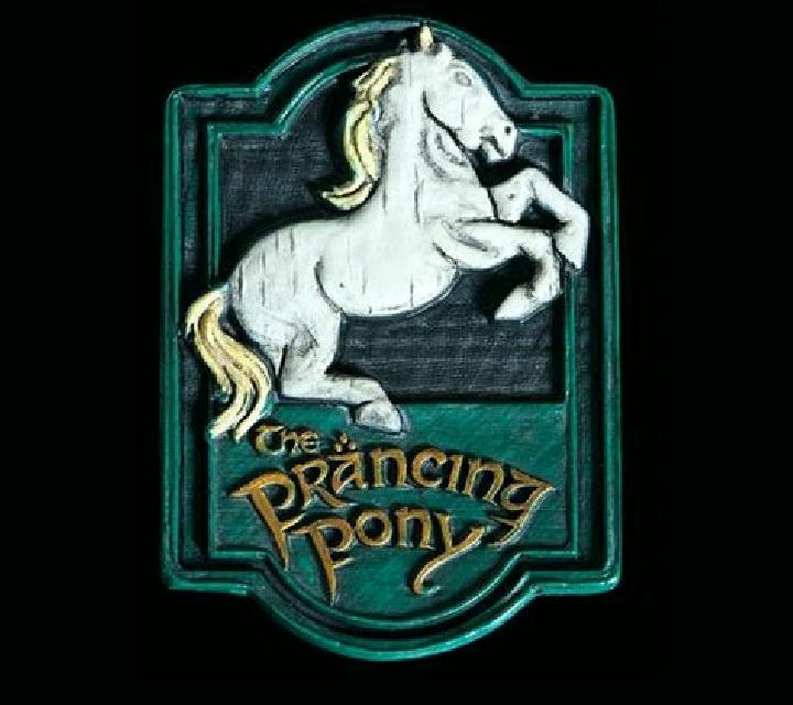 The Prancing Pony Christmas Edition slot machine