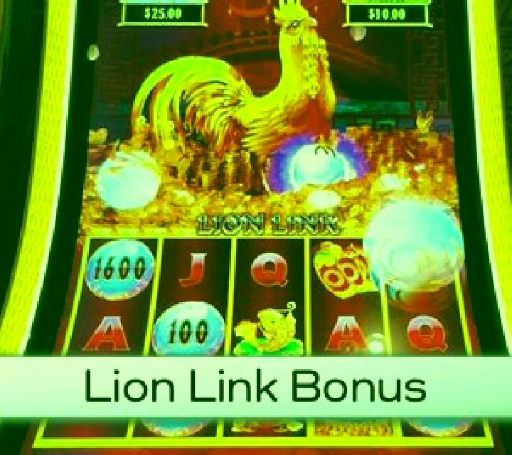The Rooster & The Fox slot machine