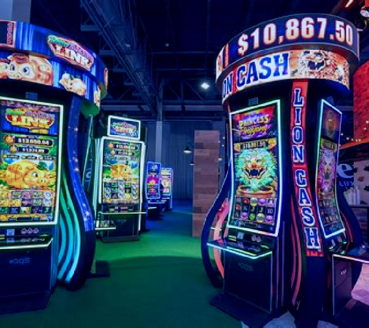 The Shining Globe online slot