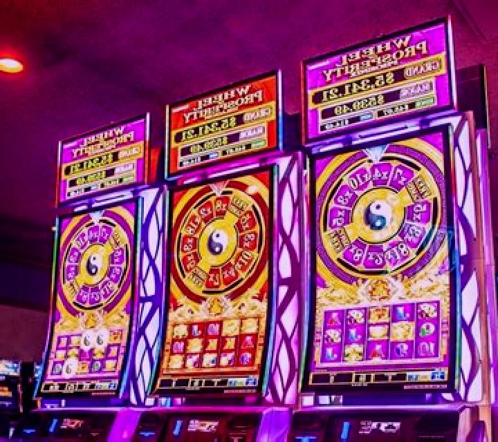 The Special Ones slot machine