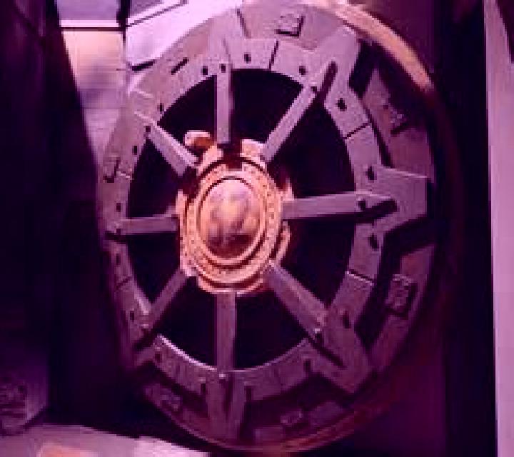 The Vault (Sidequest Studios) slot machine