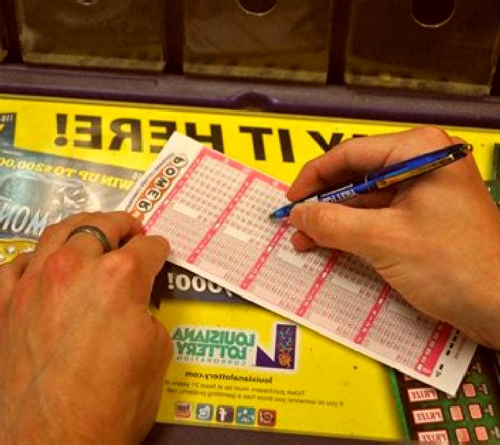 The Winning Pick™ slot game