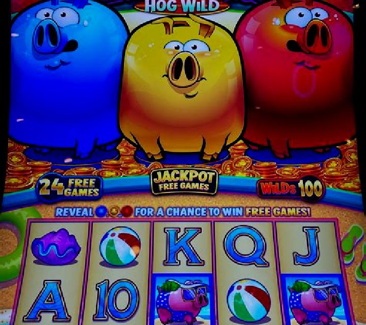 Three Brave Piggies slot machine