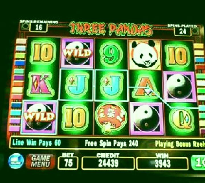 Three Pandas slot machine