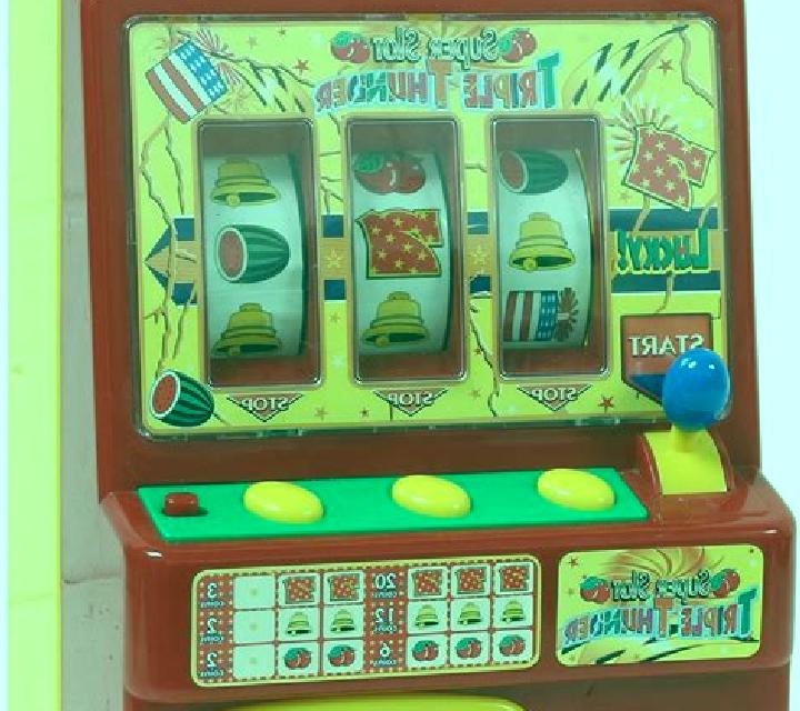 Three Toy slot machine