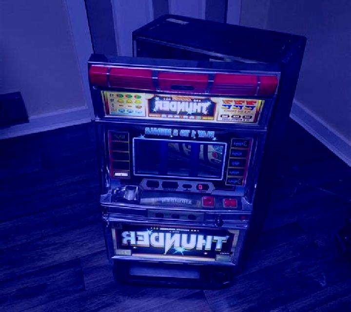 Thunder Plinko 2 slot machine