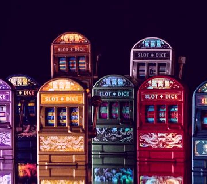 Time Spinners slot machine